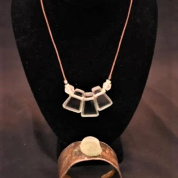 115.9g 3pc BRUTALIST Copper Jewelry With SEA Glass Vintage Necklace Vintage Ring - Picture 1 of 7